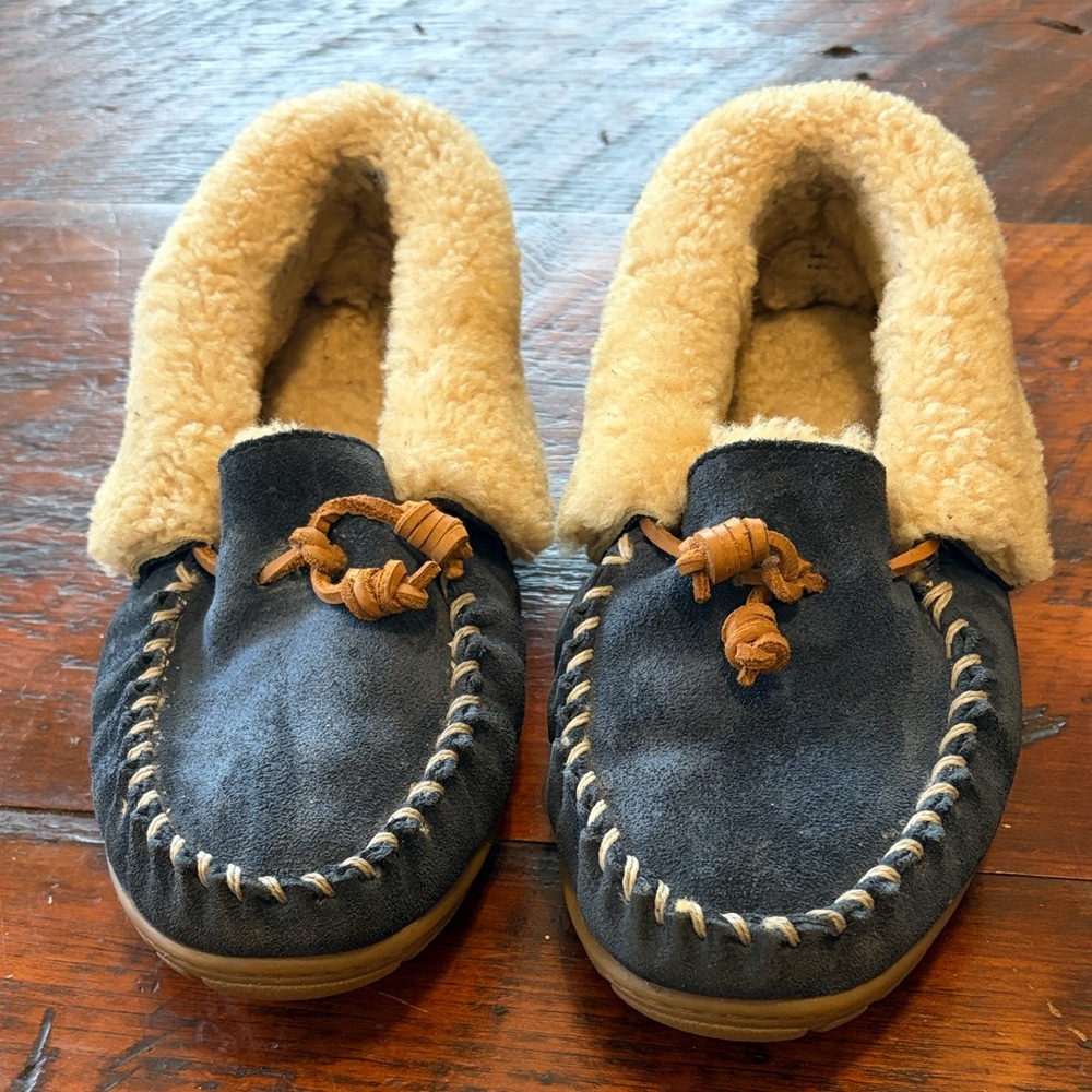 L.L. Bean Blue Suede Slippers with Cream Lining